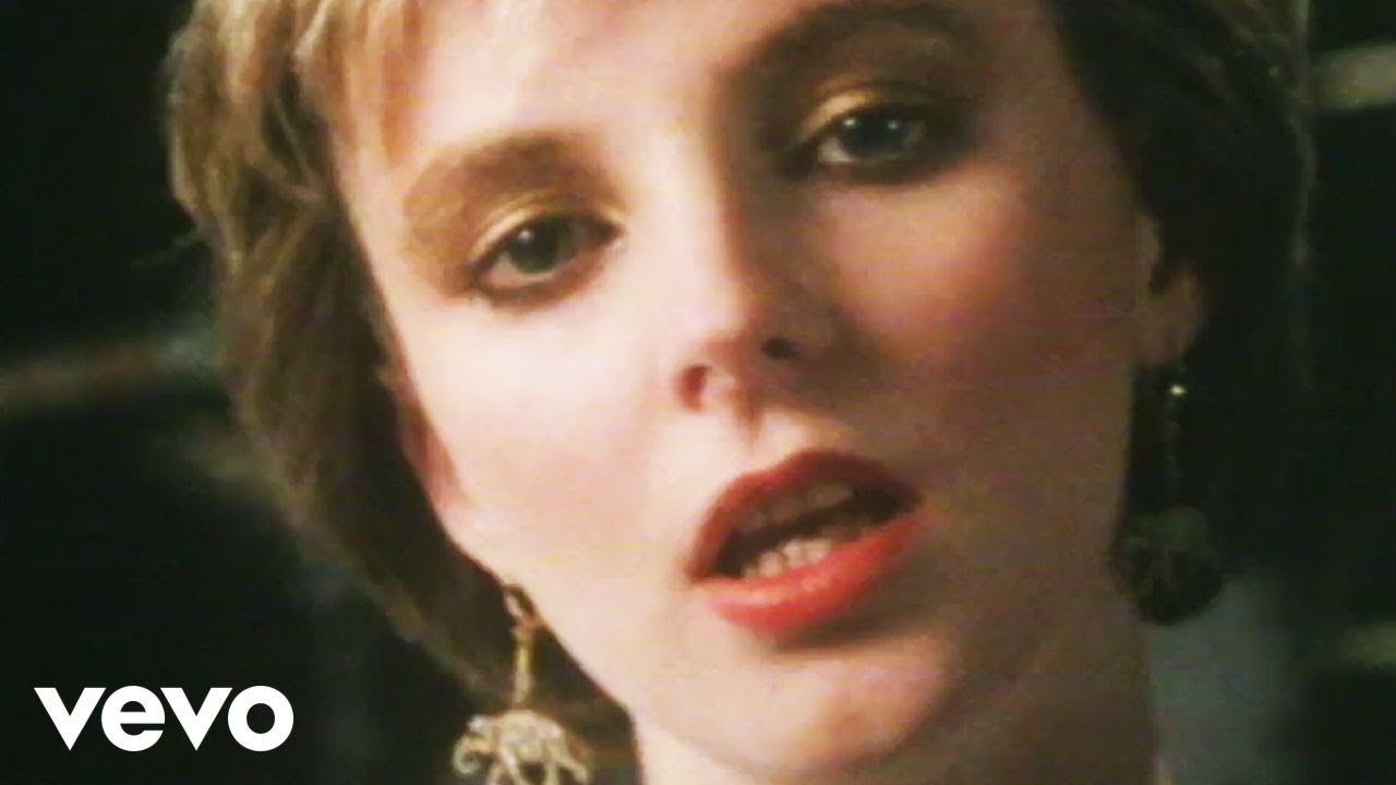 Altered Images - Don't Talk to Me About Love 🎶