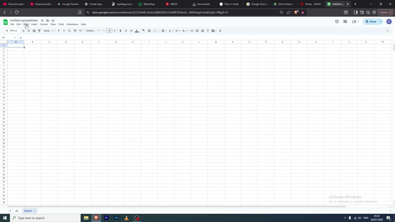 How to Hide Gridlines in Google Sheets 📝