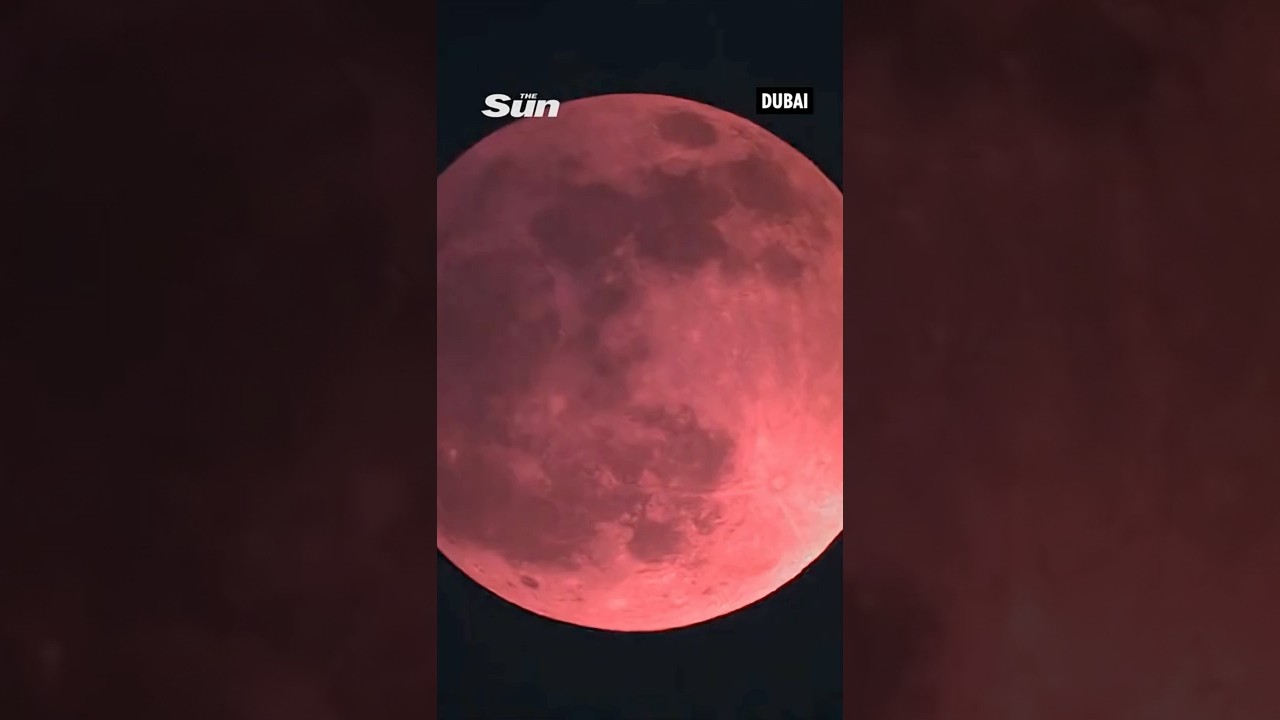 Spectacular Blood Moon Lunar Eclipse π