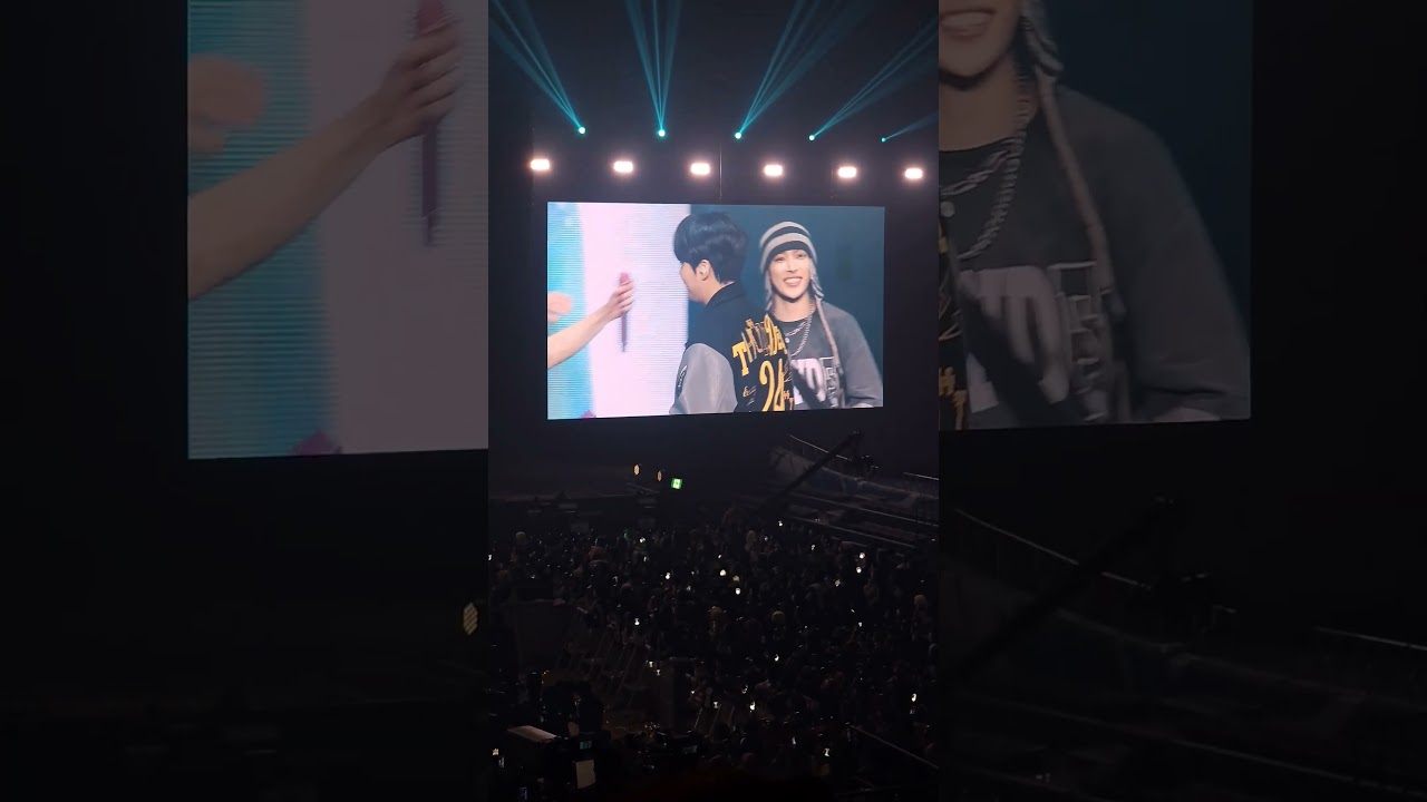 240128 ATEEZ JONGHO 에이티즈 종호 getting hugs from his hyungs [TOWARDS THE LIGHT:WILL TO POWER] In Seoul