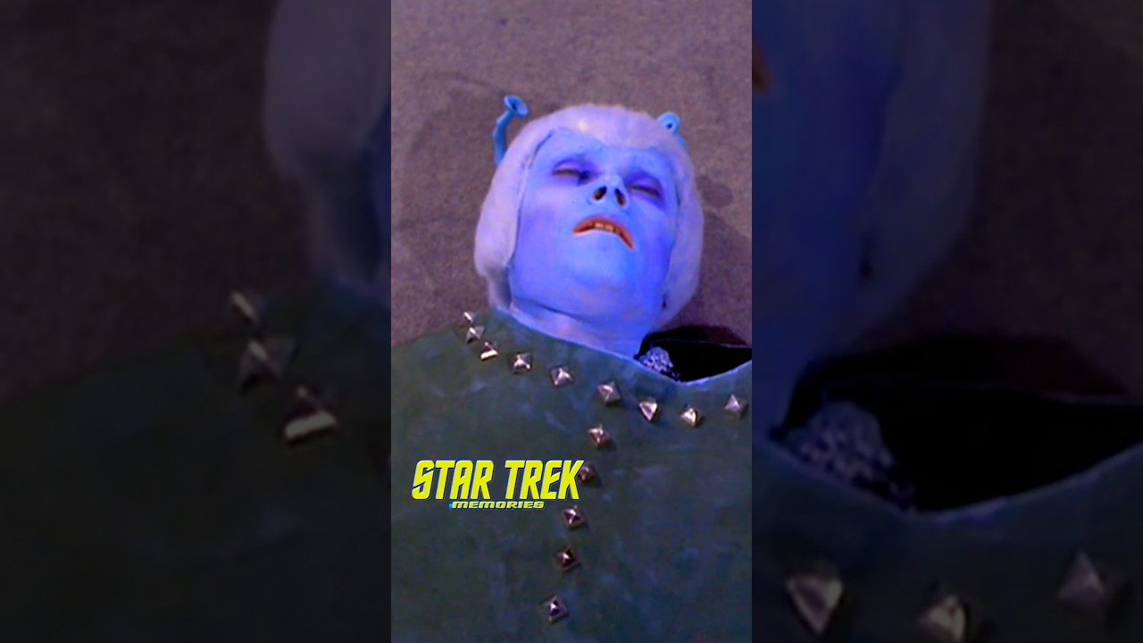 Kirk's Controversial 'Butt-to-the-Face' Attack: A Star Trek Moment You Can't Miss! 🚀