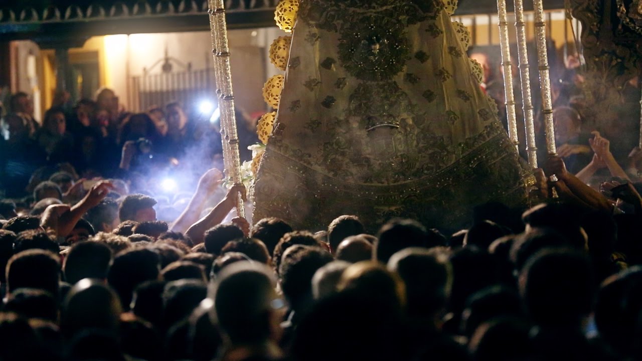 José León presenta 'Cien Pisadas hasta la Aldea' 🎶 - Un homenaje único al Rocío con 96 páginas y 3 CDs de sevillanas inéditas