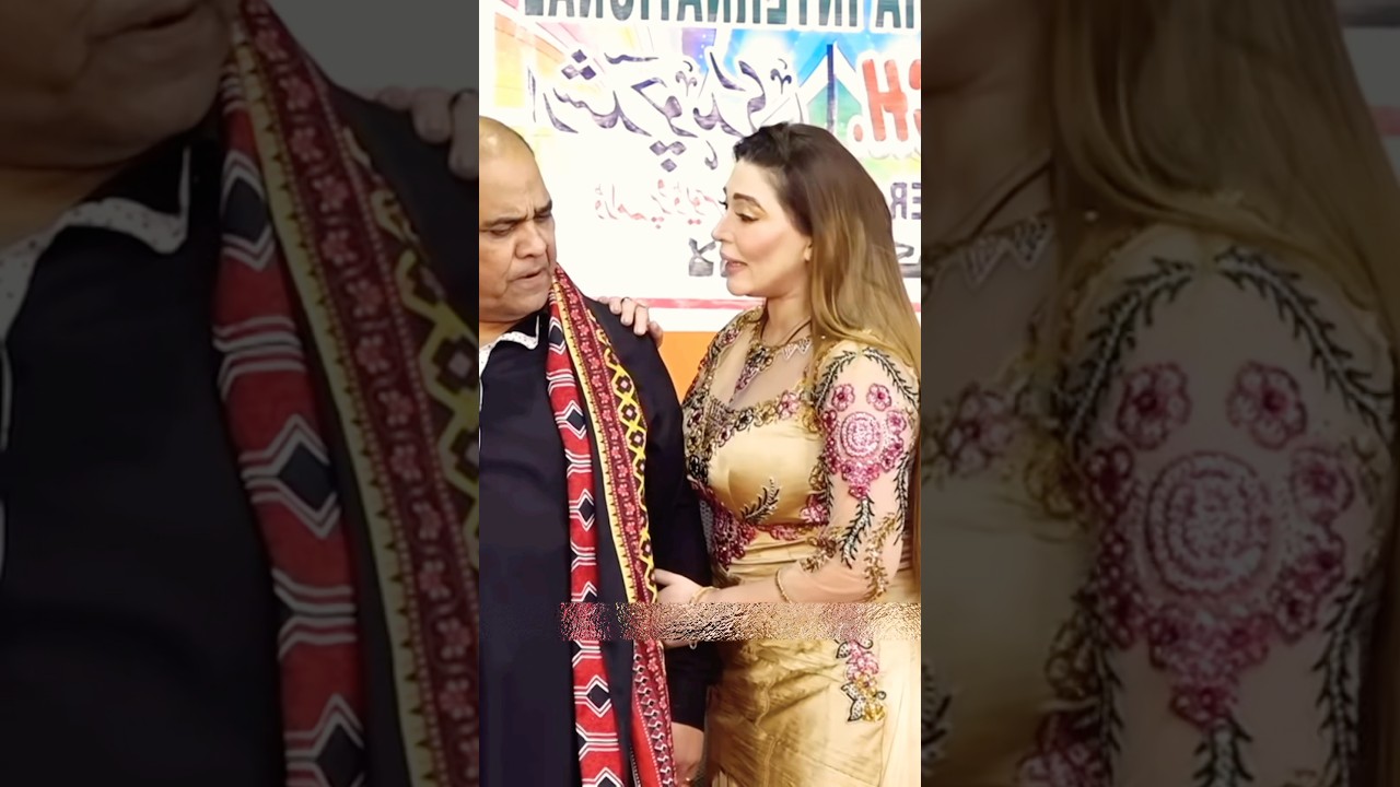 Agha Majid & Khohsbu Khan's Funny Stage Drama 😂