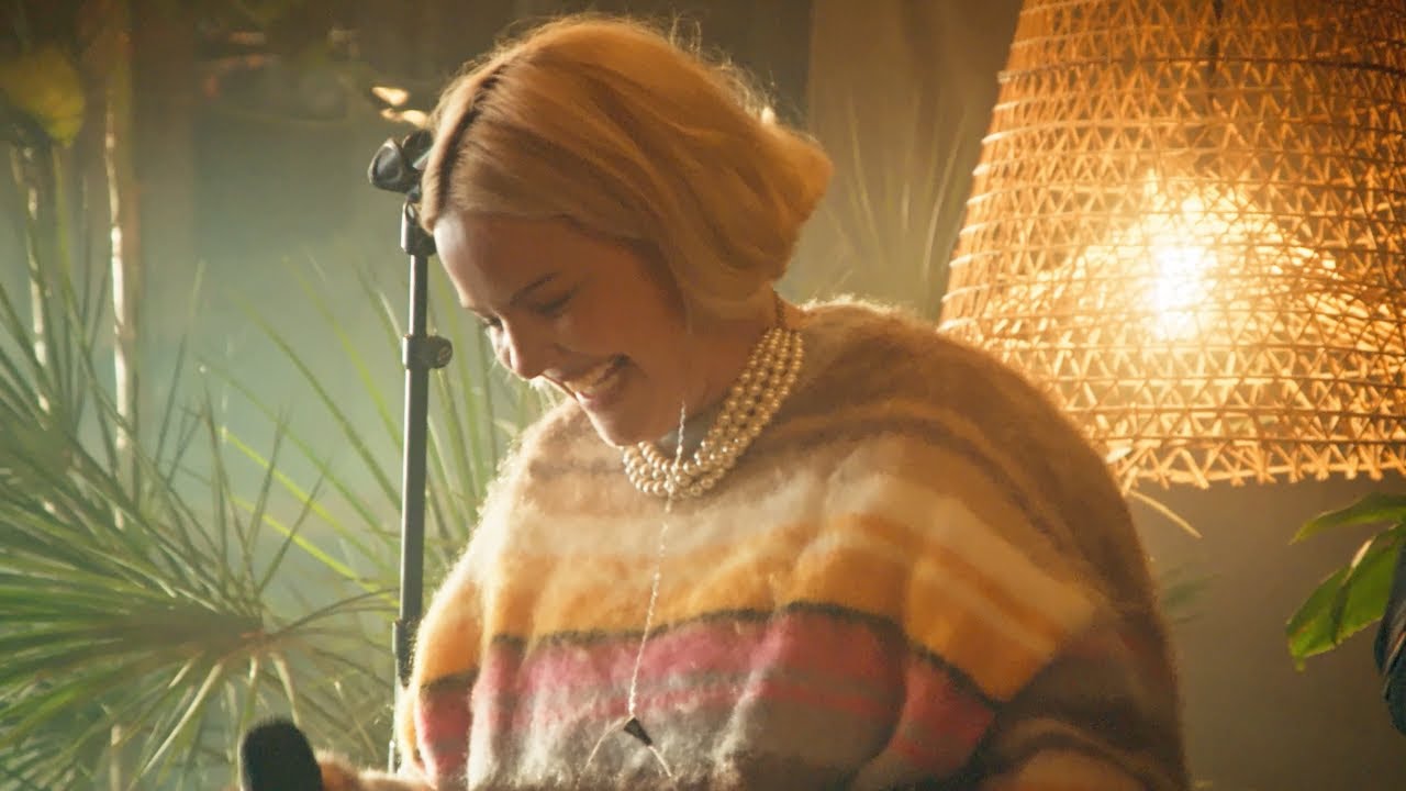 Anne-Marie - DEPRESSED (Live from London)