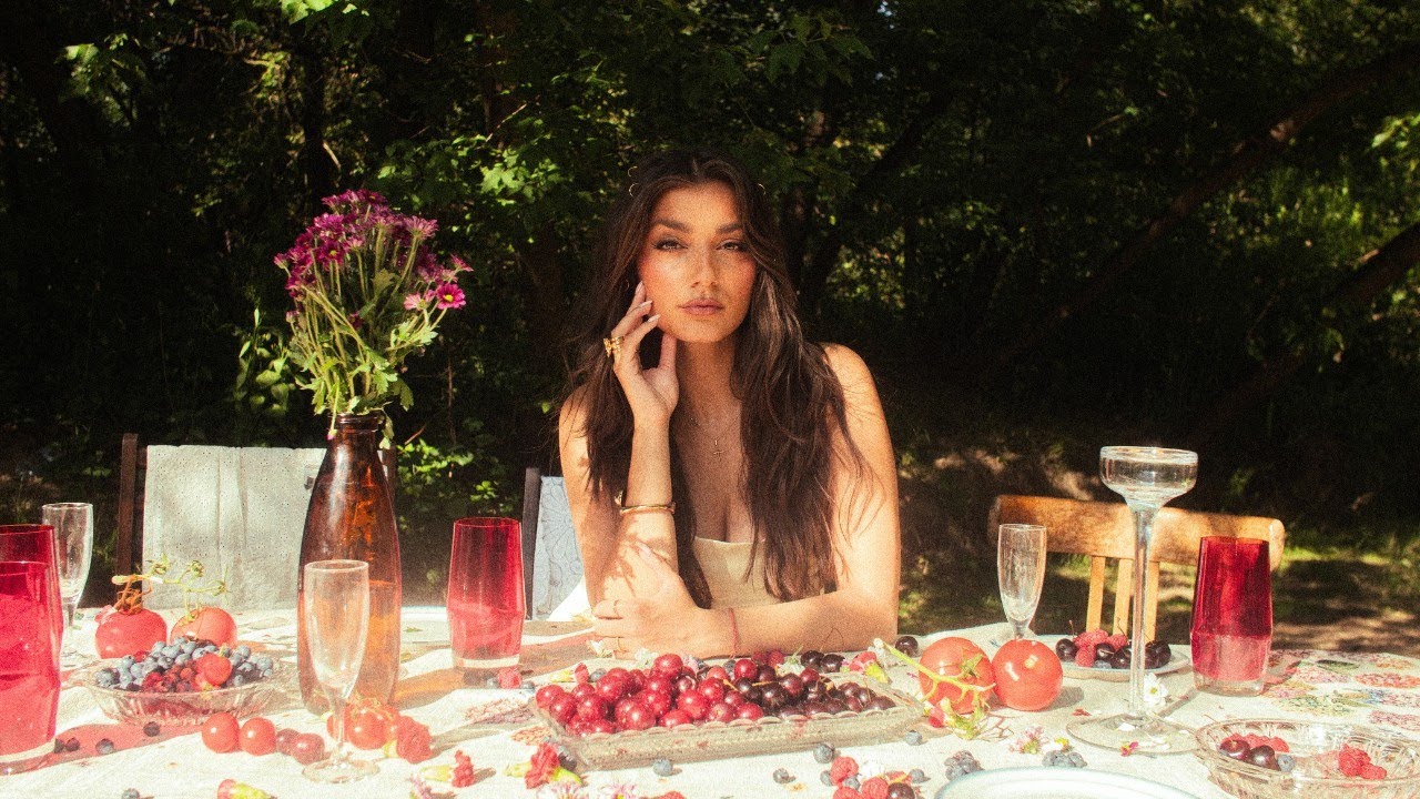 Wiktoria Kida prezentuje trzeci rozdział 'Po blady świt' z Księgi Żywiołów 🌅