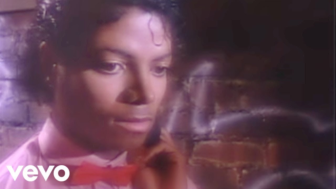Michael Jackson - Billie Jean (Official Music Video)
