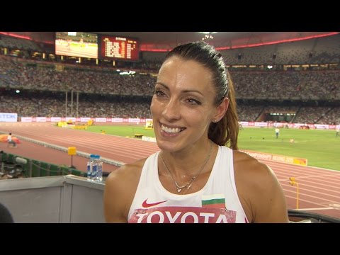 WCH 2015 Beijing - Ivet Lalova Collio BUL 200m Semi Final