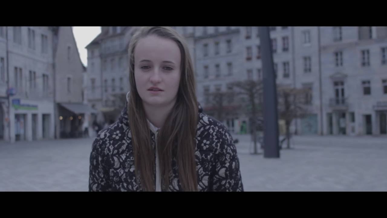 Ornella Tempesta - Dans Ma Tête 🎶 Clip Officiel sur la Folie