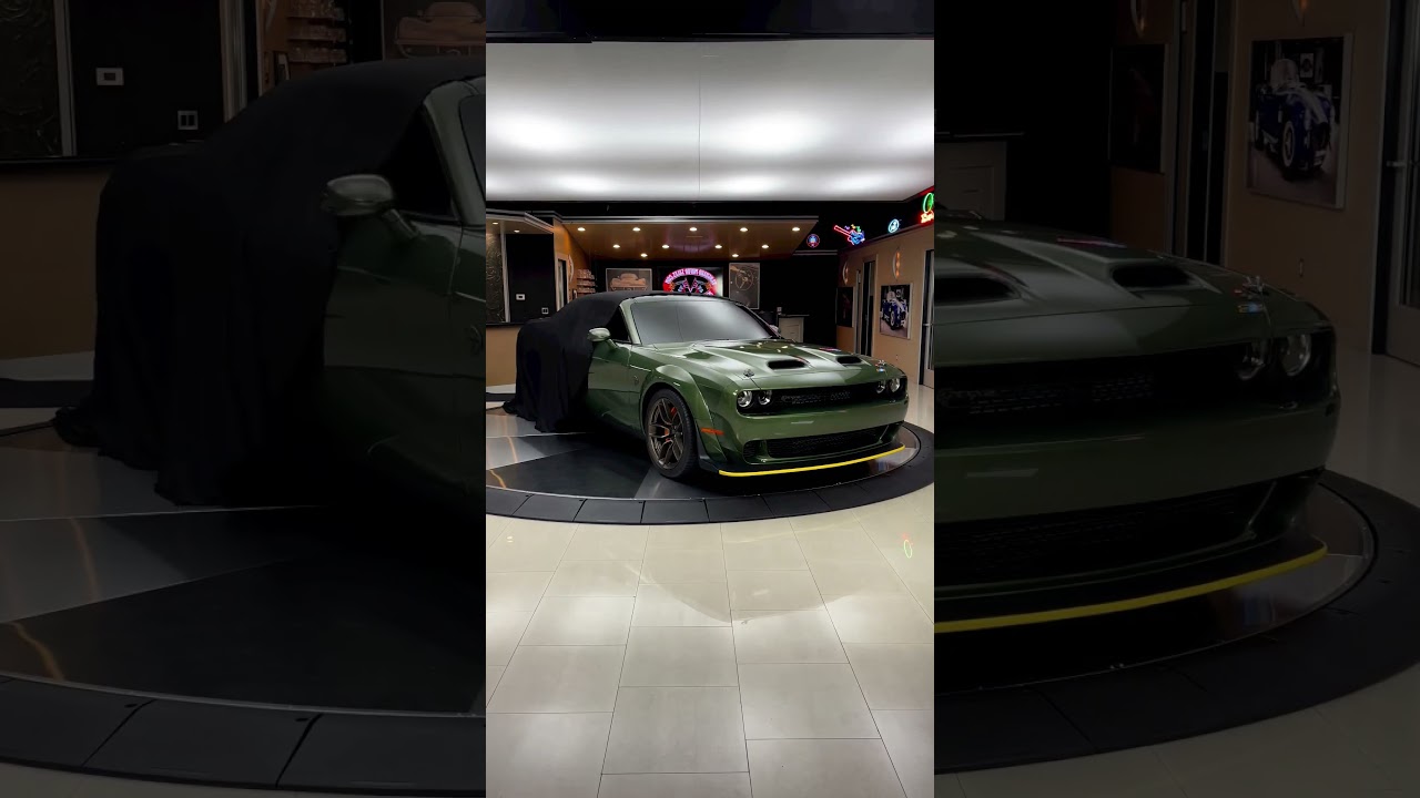 Listen to this Beast ! 2023 Dodge Challenger SRT Hellcat Redeye Widebody Jailbreak 😈