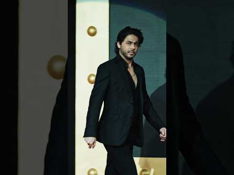 SRK's EMOTIONAL Speech for Introducing Aryan Khan at the #TheBadsOfBollywood Event! 🔥