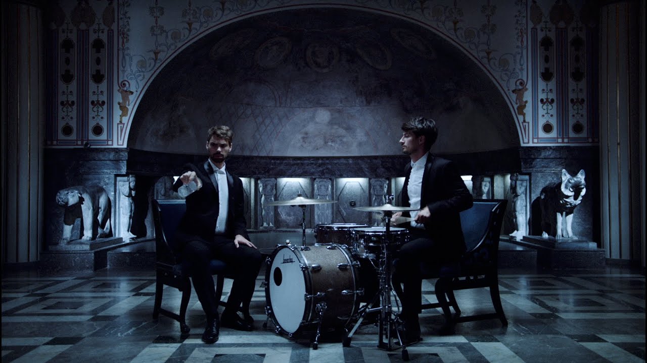 Everdeen's 'Figure It Out' Official Music Video 🎶 – Discover the New Hit!