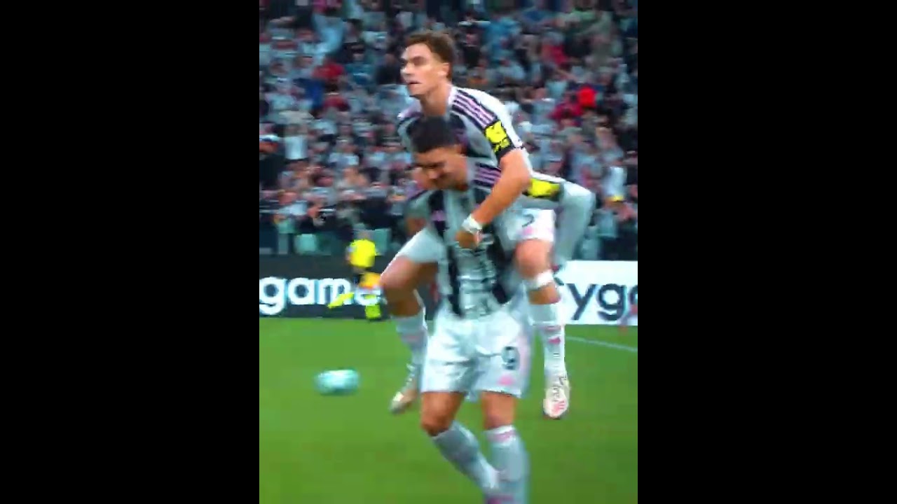 We ❤️🖤 Yildiz | Juventus Fan Love