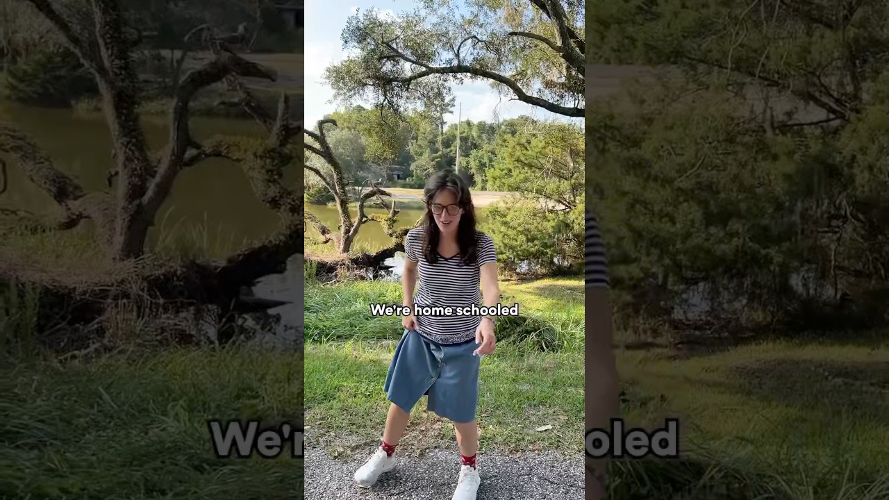 Public School vs. Homeschool: Which Is Better? ππ