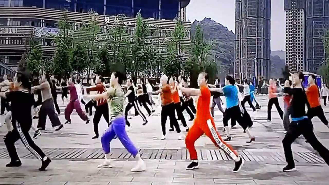 Lợi ích của Tập Thể Dục Nhịp Điệu cho Sức Khỏe Toàn Diện 🏃♂️