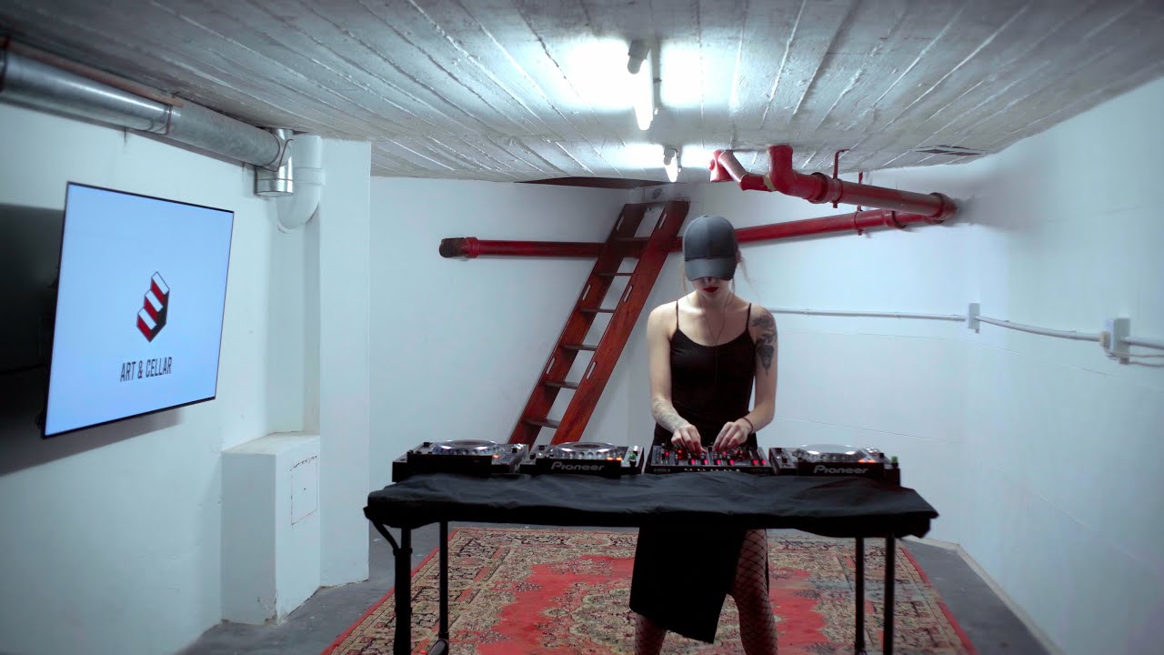 Cia Rebeck - Art & Cellar Session #11 🎨