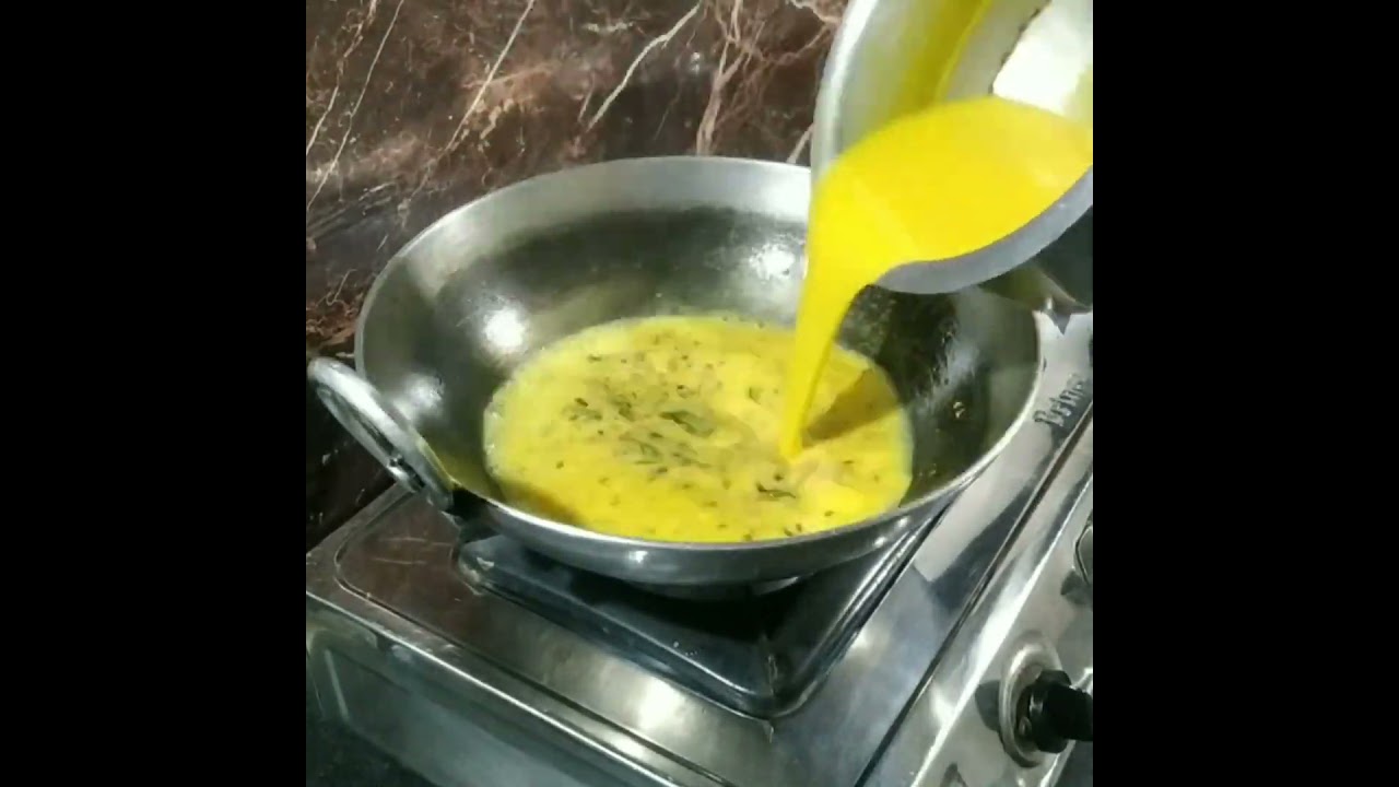 छाछ की कढ़ी: आसान और स्वादिष्ट रेसिपी वायरल वीडियो 2023 🥣