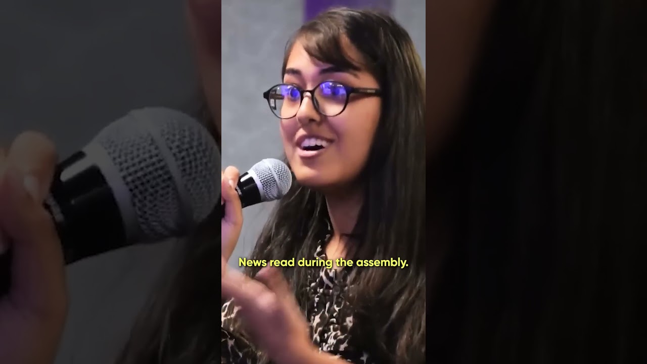 Overcome Public Speaking Fear by Raising Your Hand