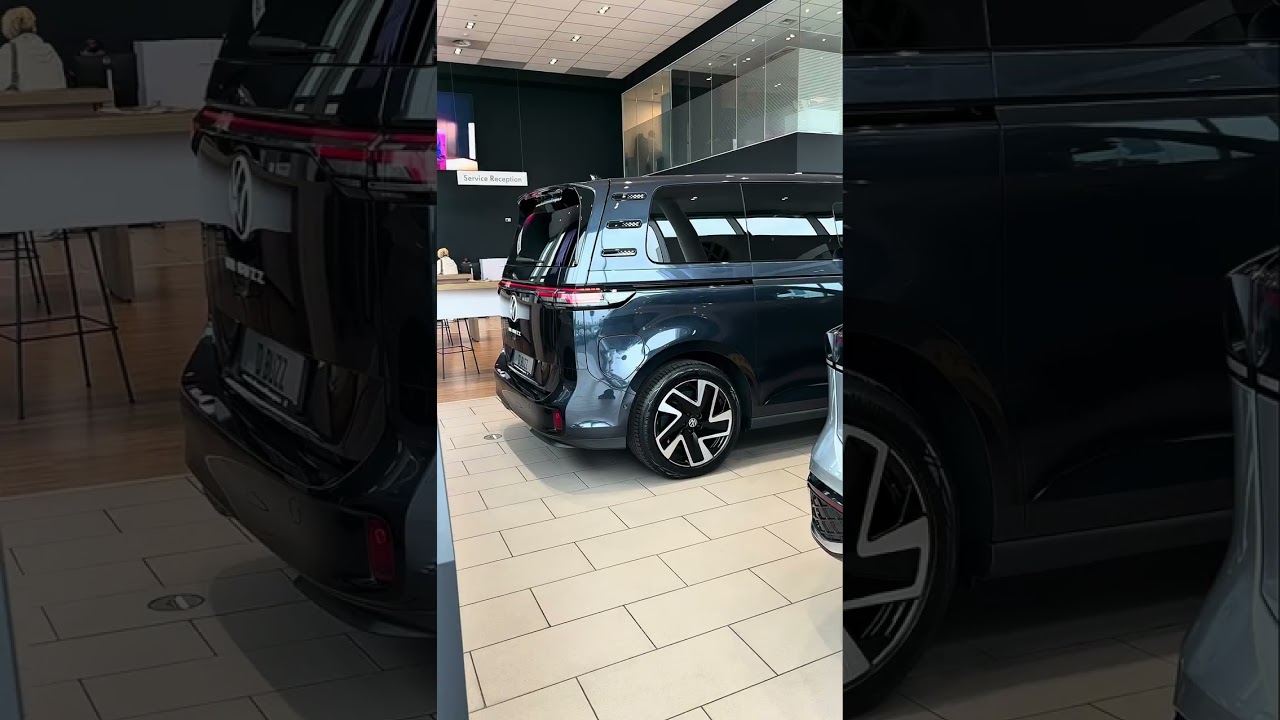 2025 VW ID.Buzz 7-Seater in Starlight Blue 🌟