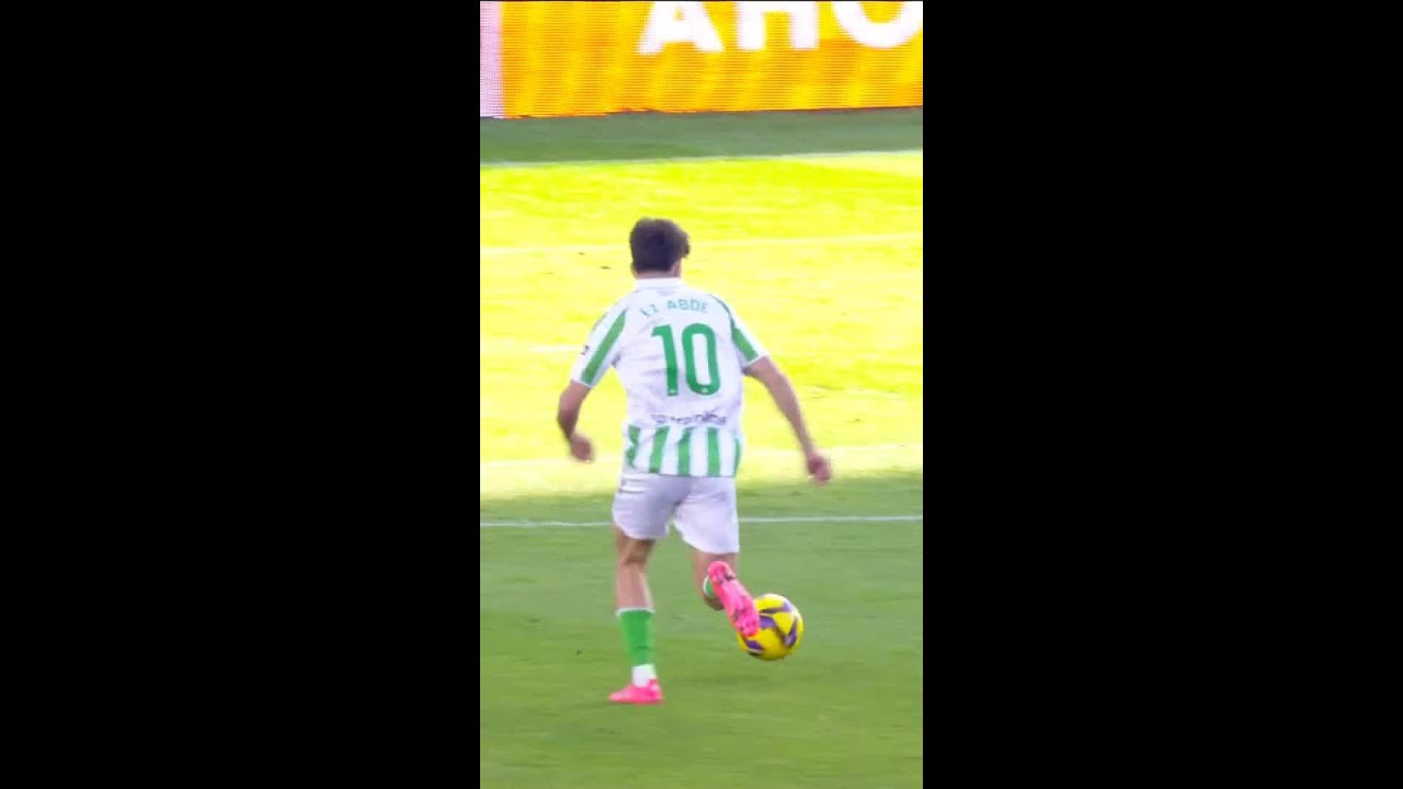 ¡Iñaki Peña demuestra ser un muro en la portería! 🧱