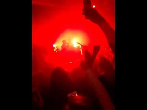 Machine gun kelly- Sail