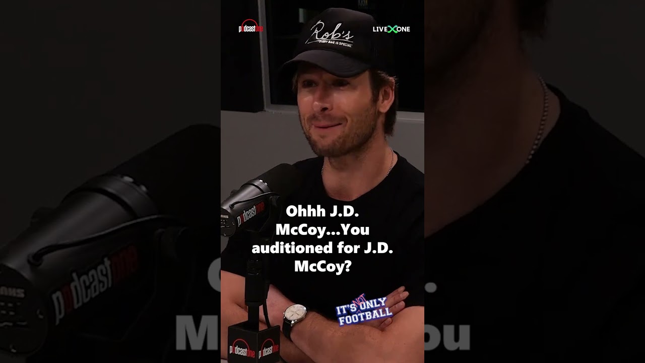 Glen Powell Auditions for Riggins in Friday Night Lights 🎬