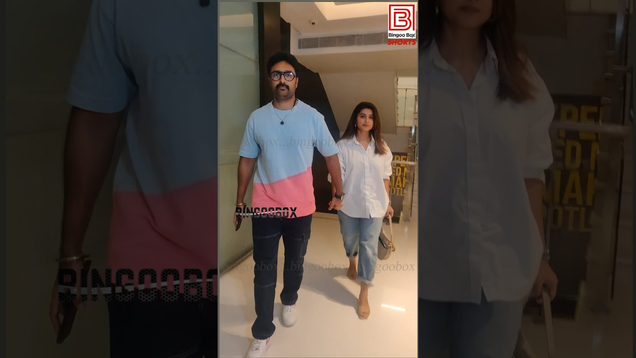 Sneha & Prasanna Shine at Yogibabu's Luckyman Show π¬