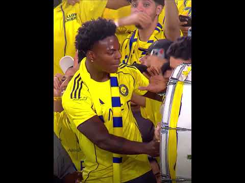 Ronaldo Teaching Speed Drums 🔥😂