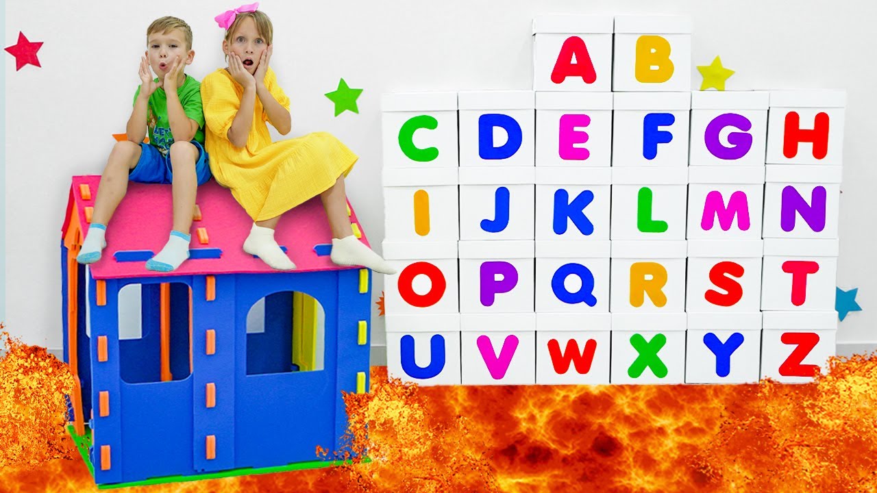 Niños aprenden el alfabeto inglés con cajas sorpresa 📦