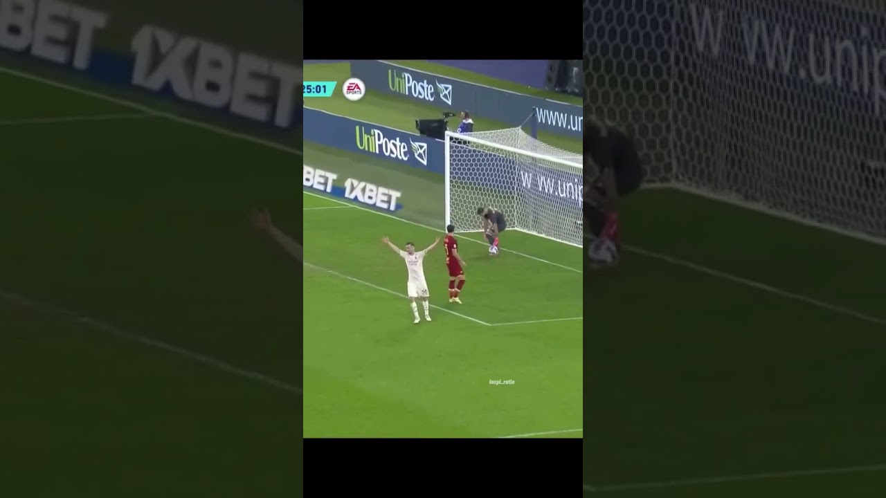 Ibrahimovic's Stunning Goal Against Roma ⚽ | Milan Highlights