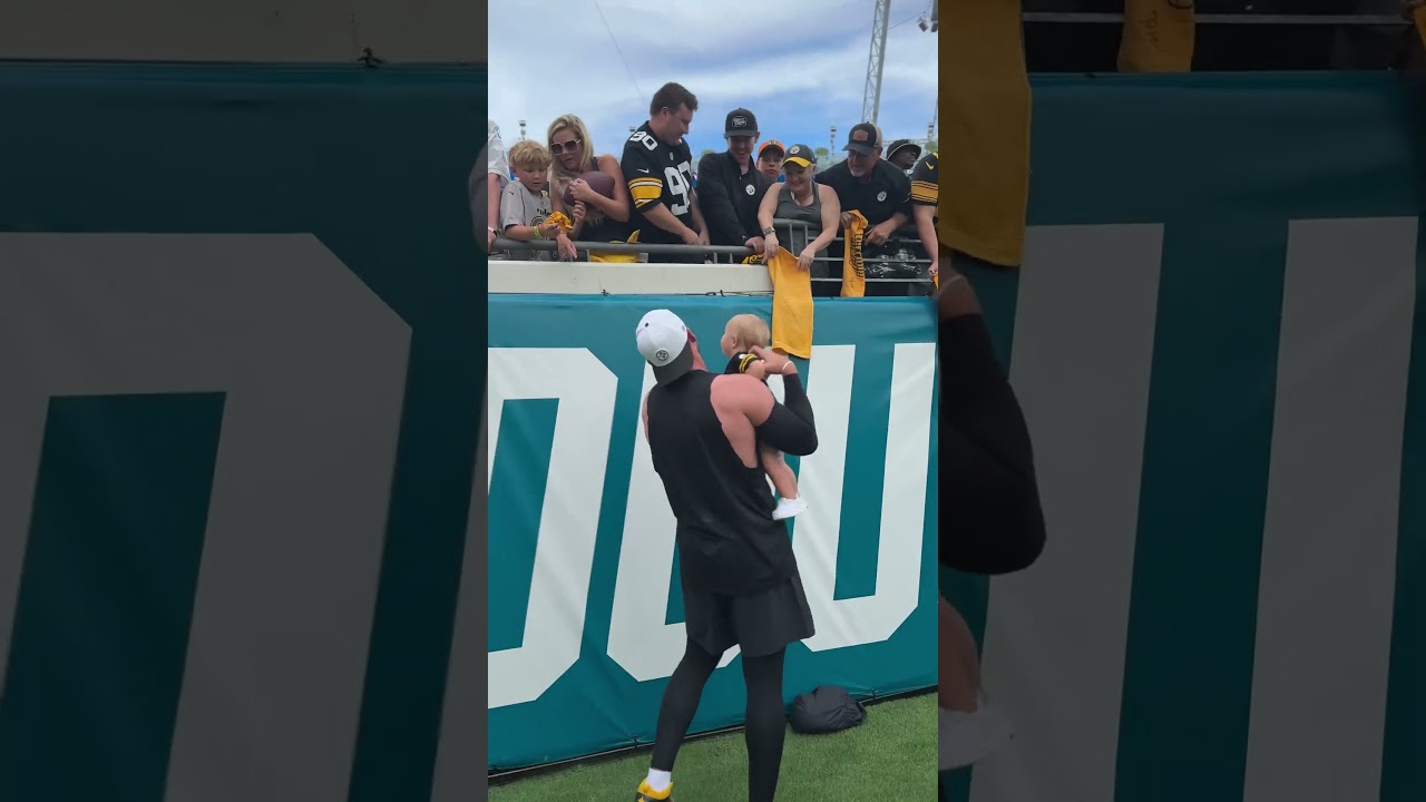 T.J. Watt Poses with Steelers Fan's Baby 👶