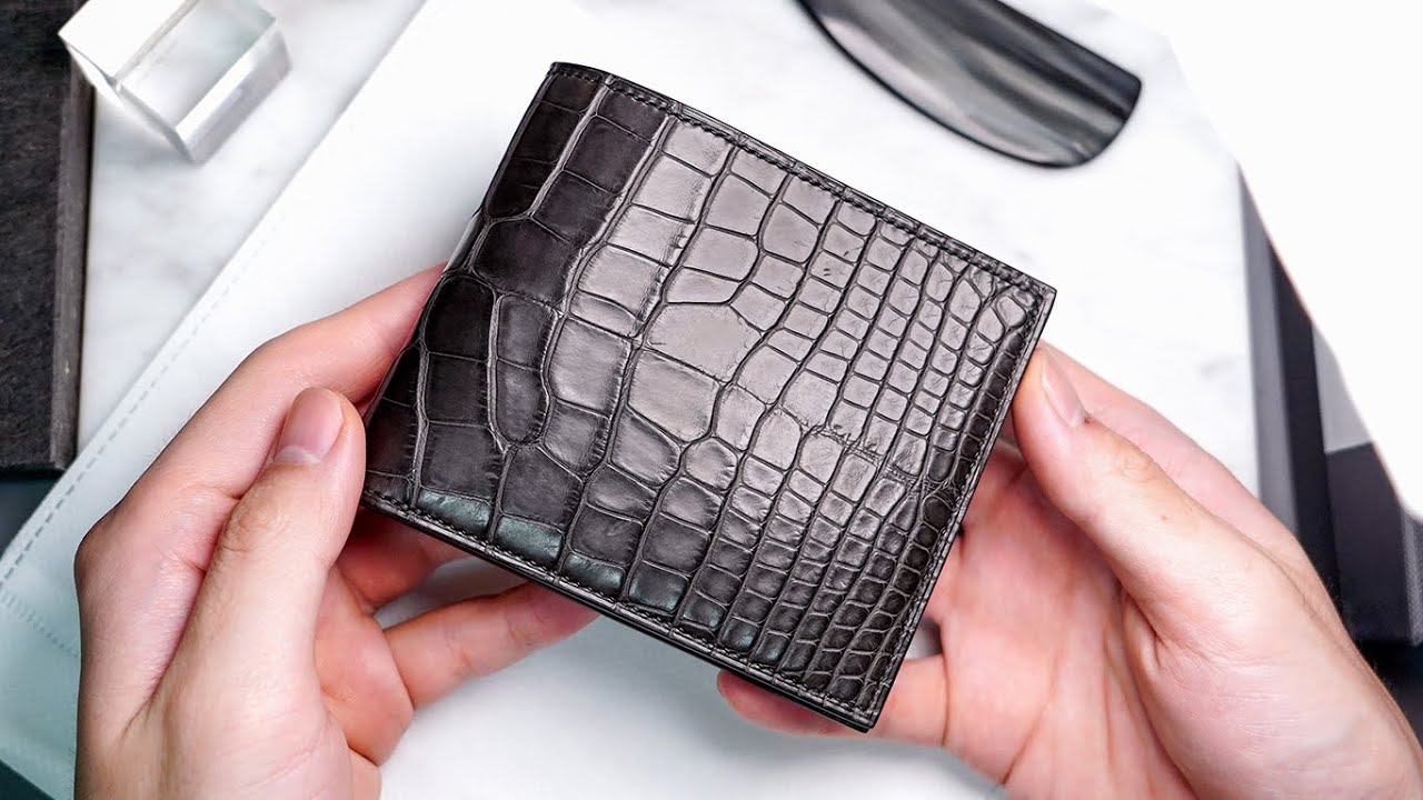 Custom Hermes Alligator Wallet Surpasses $5,000 Version