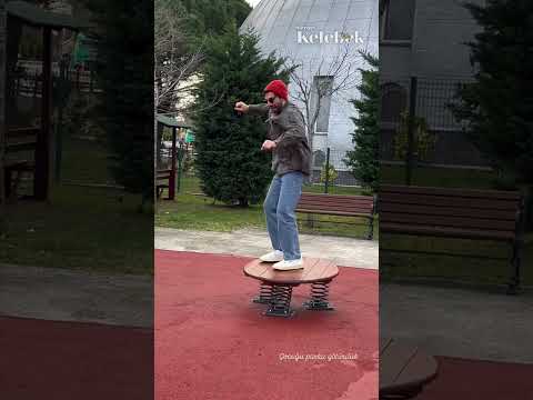 Kaan Urgancıoğlu’ndan ‘çocuğu parka götürdük’ paylaşımı