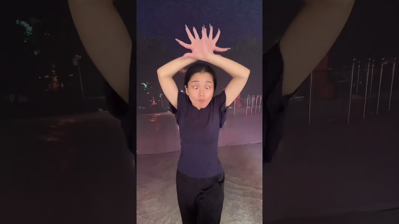 Mesmerizing Finger Dance & Vocal Cover of 'Birds Dancing' 🐦 | Fengbao's Graceful Hand Movements