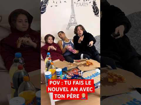 POV : TU FAIS LE NOUVEL AN AVEC TON PÈRE 🤦🏼‍♂️ #sœur #humour #drole #papa #sketch #bonneannée