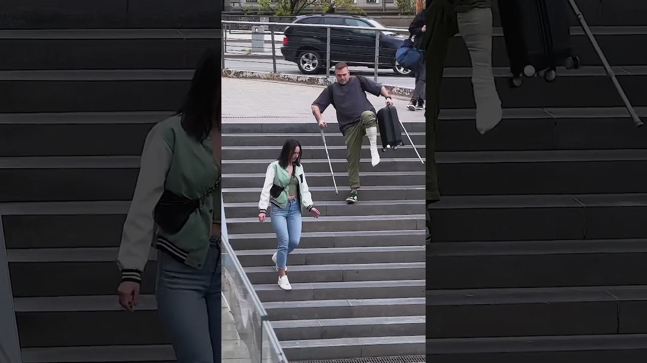 The Power of Kindness: How Helping Others Can Change Lives ❤️