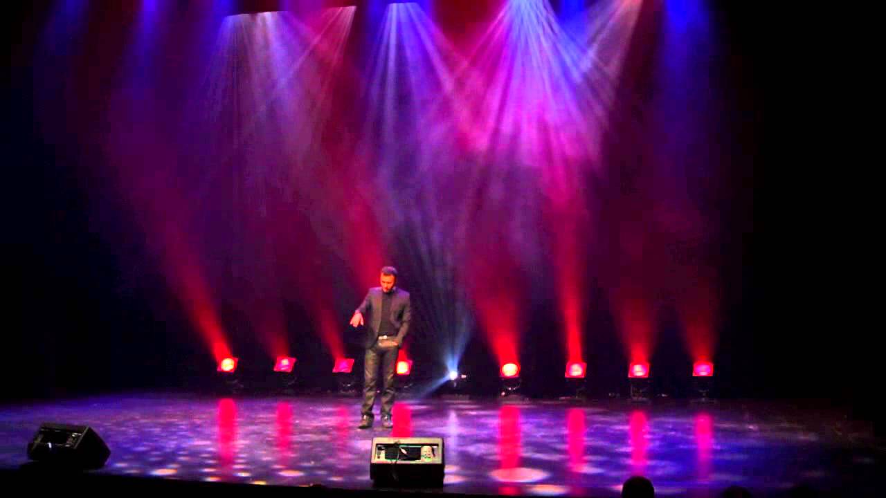 Lotfi Abdelli in Montreal 2013 🎤