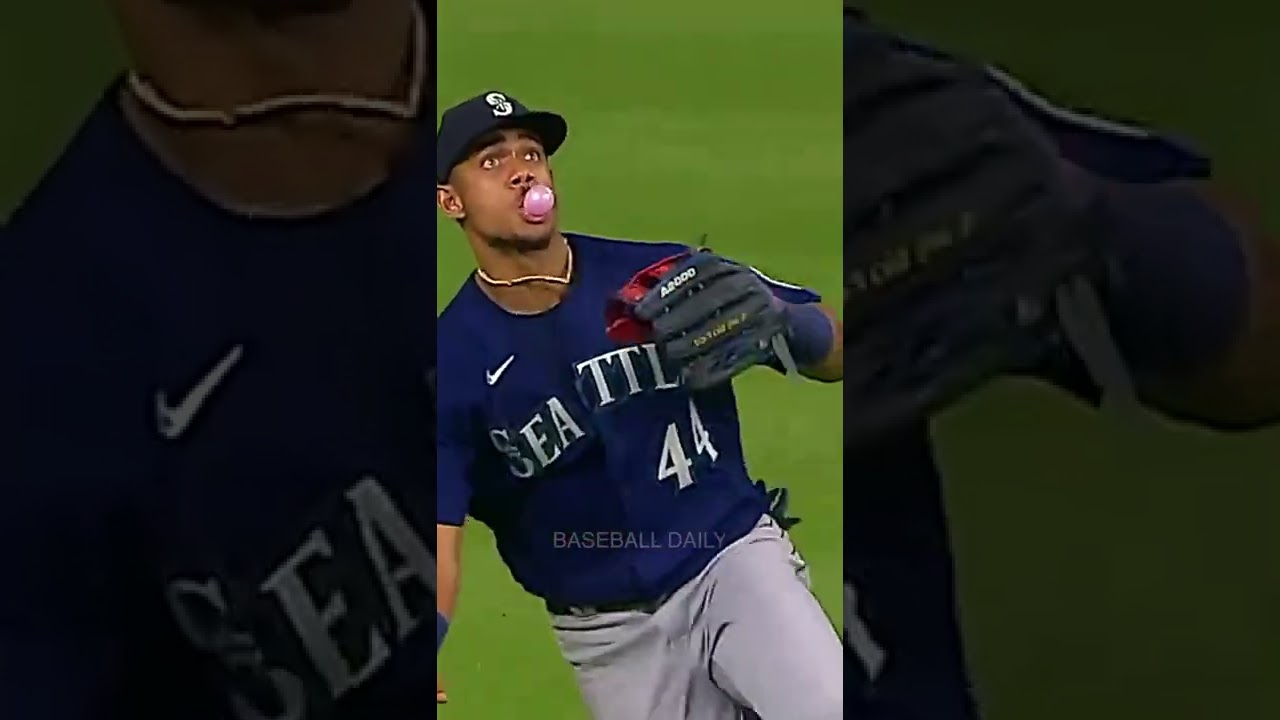 Julio Rodriguez: The Rising Star of Baseball 🌟