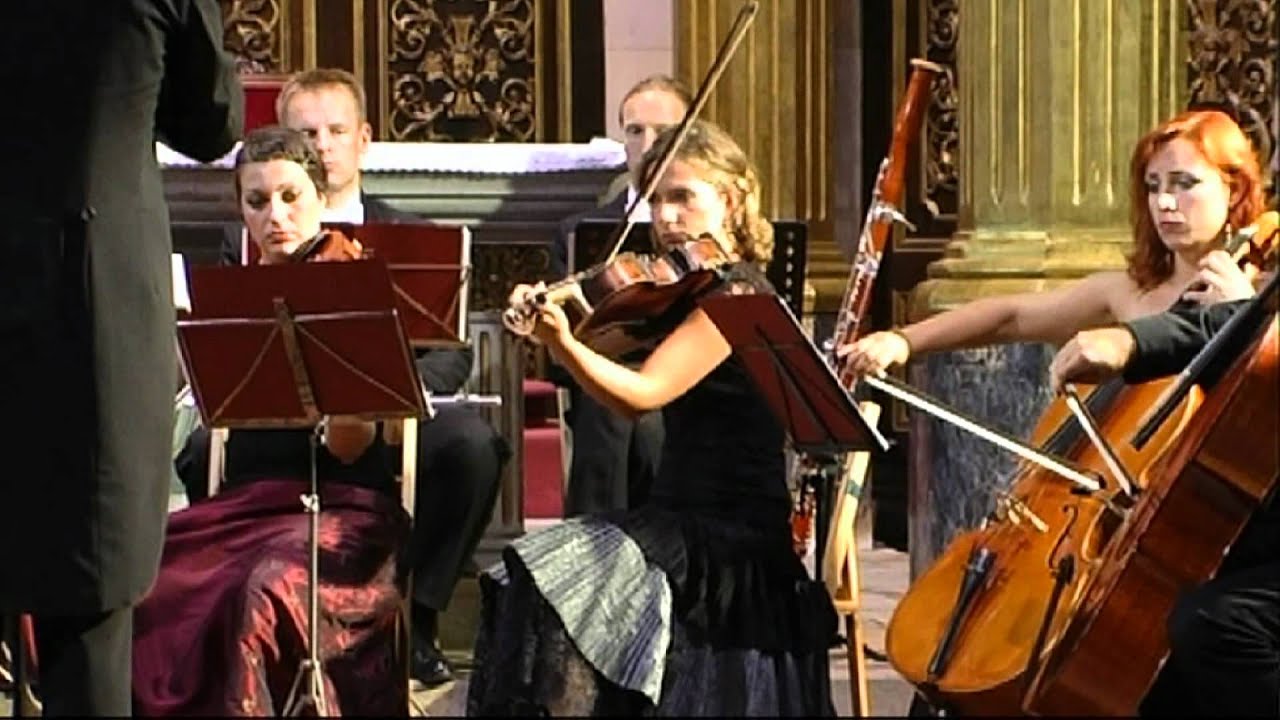 Experience the Stunning Live Performance of Albinoni's Adagio in G Minor 🎶