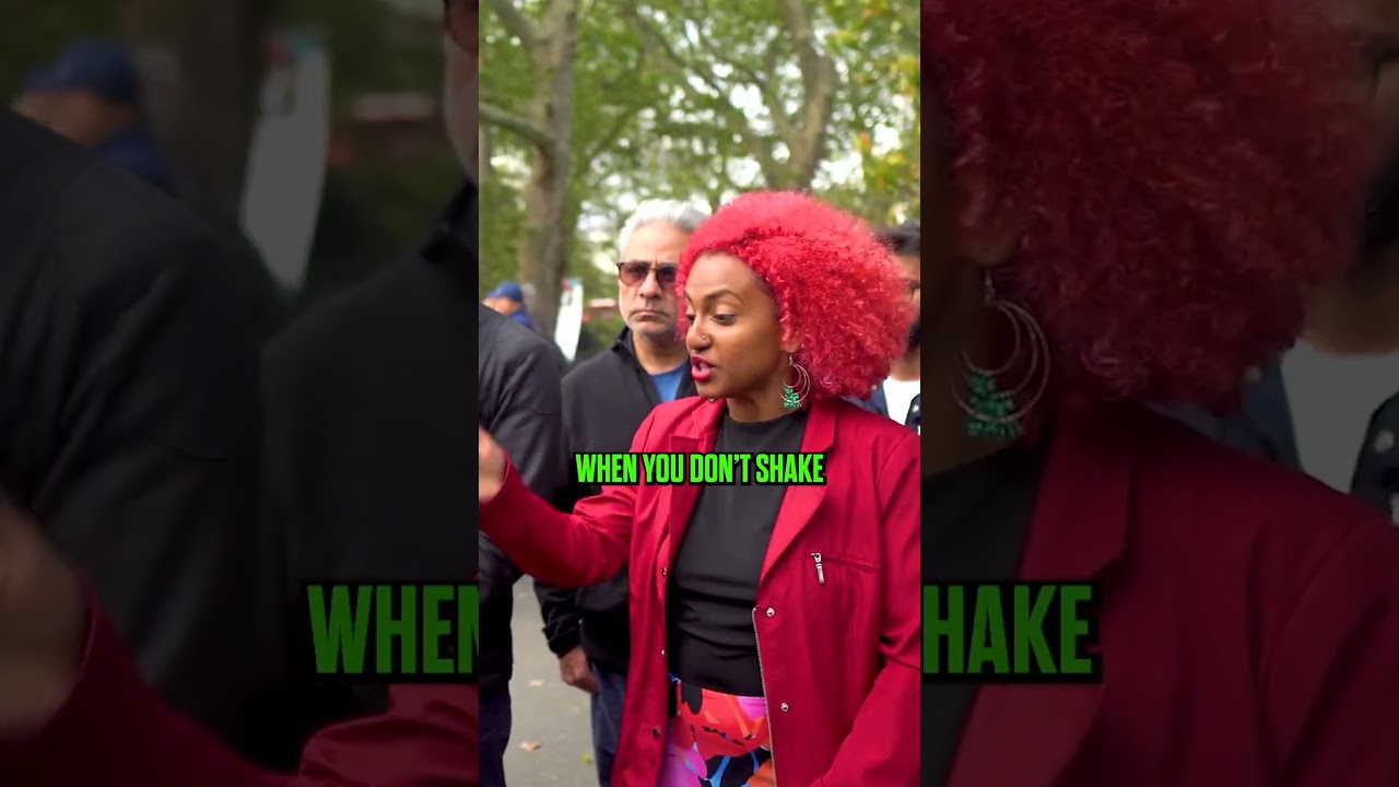 Why Muslims Usually Don't Shake Women's Hands ✋