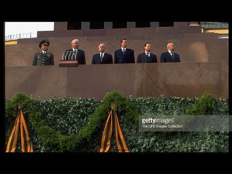 Russian Anthem at 1995 Victory Parade 🇷🇺