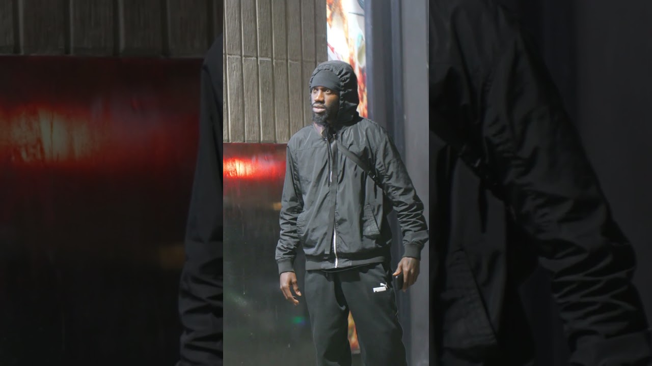 Nighttime Stare-Down with Gangsters 😎