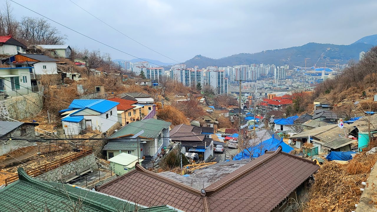 4K Seoul Walk: Hongjedong Gaemi Village Tour 🏙️