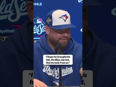 John Schneider jokes he wants Ohtani to return the Jays hat and jacket from their FA meeting 😂