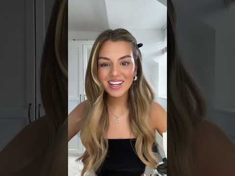 Expressive Woman Singing With Passion and Emotion#singingvideo #emotionalperformance