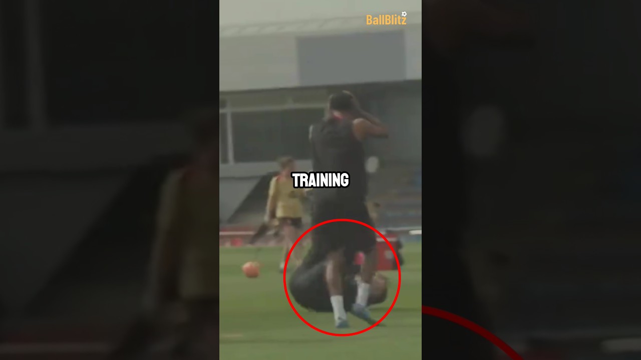 Lamine Yamal Mistakenly Knocks Out Coach Hansi Flick ⚽