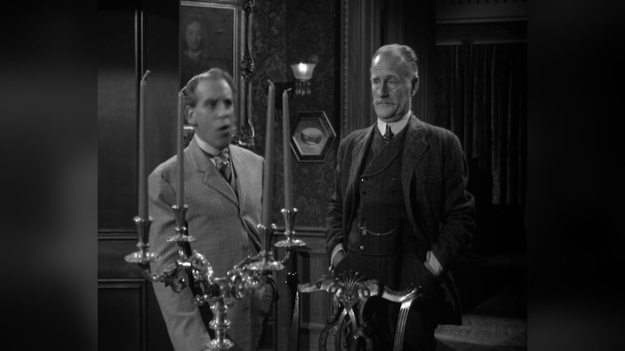 Dinner with a Dark Past | Hitchcock Presents