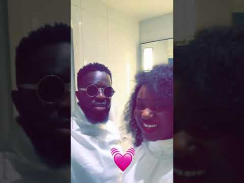 Le couple Maabo en mode Selfie