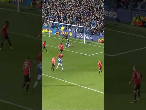 Harry Maguire Celebrated His Own Goal 🤣