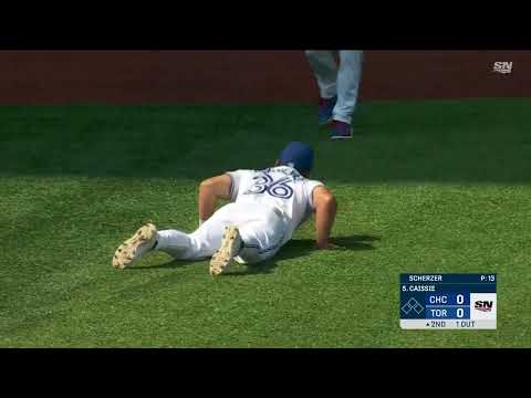 Toronto Blue Jay's Schneider's Absolute Amazing Catch That Robs Caissie of 1st MLB hit🤣