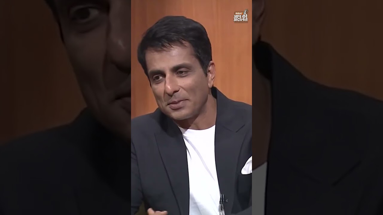 ऑडियंस के कहने पर #sonusood ने सुनाया डायलॉग | #aapkiadalat #rajatsharma #indiatv